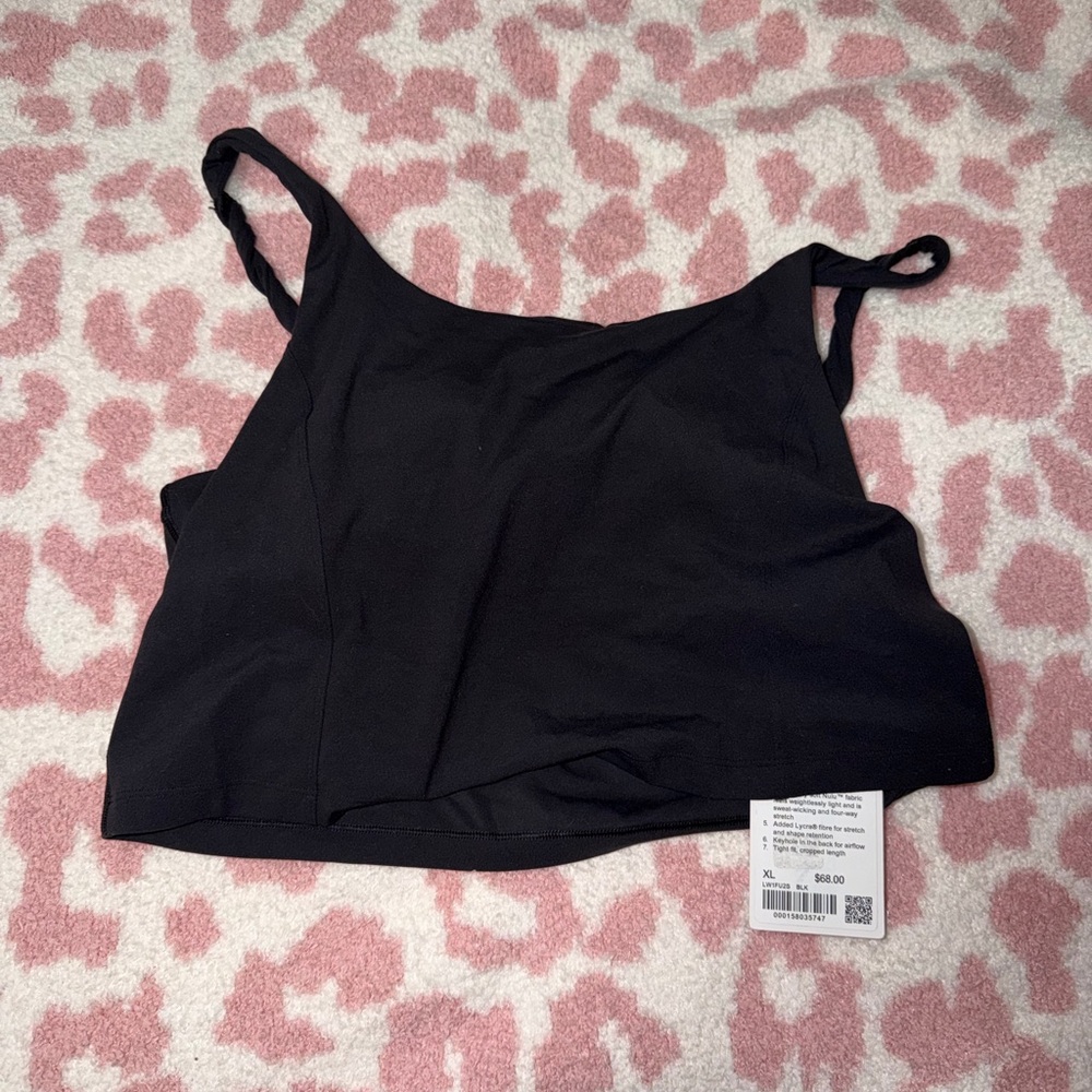 Lululemon aligned twist strap crop top in black size extra large NWT